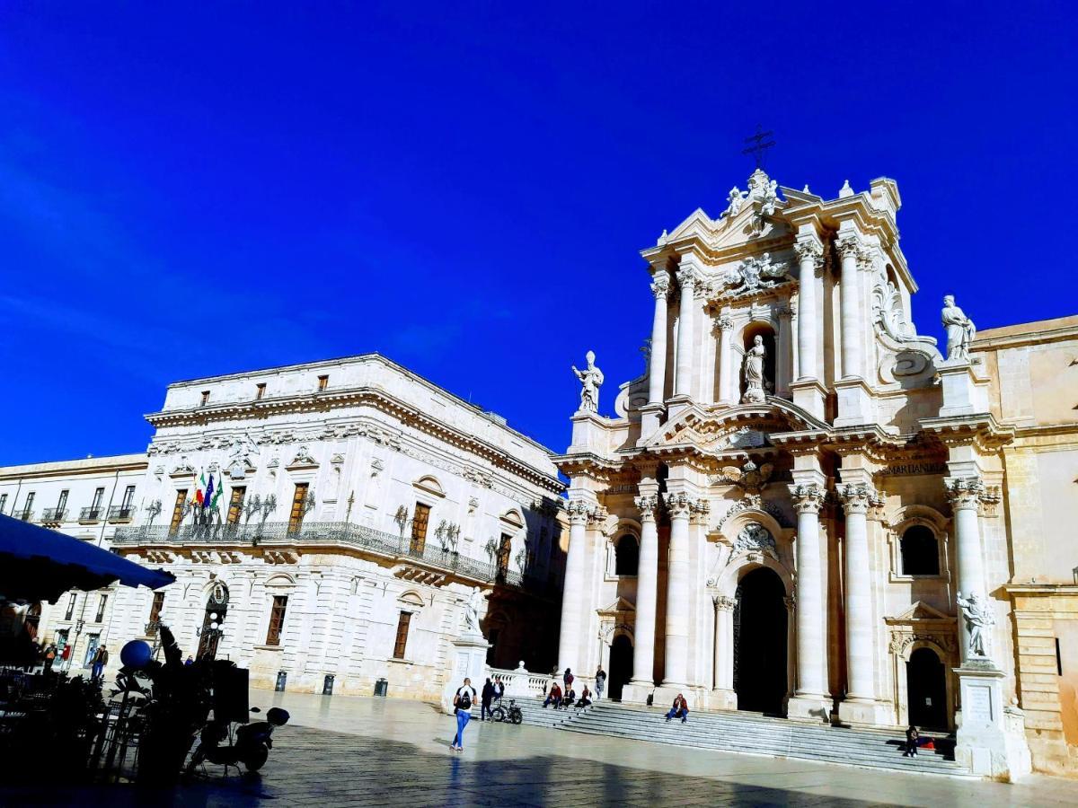 Elegante Appartamento In Palazzo Storico Ortigia Szirakúza Kültér fotó