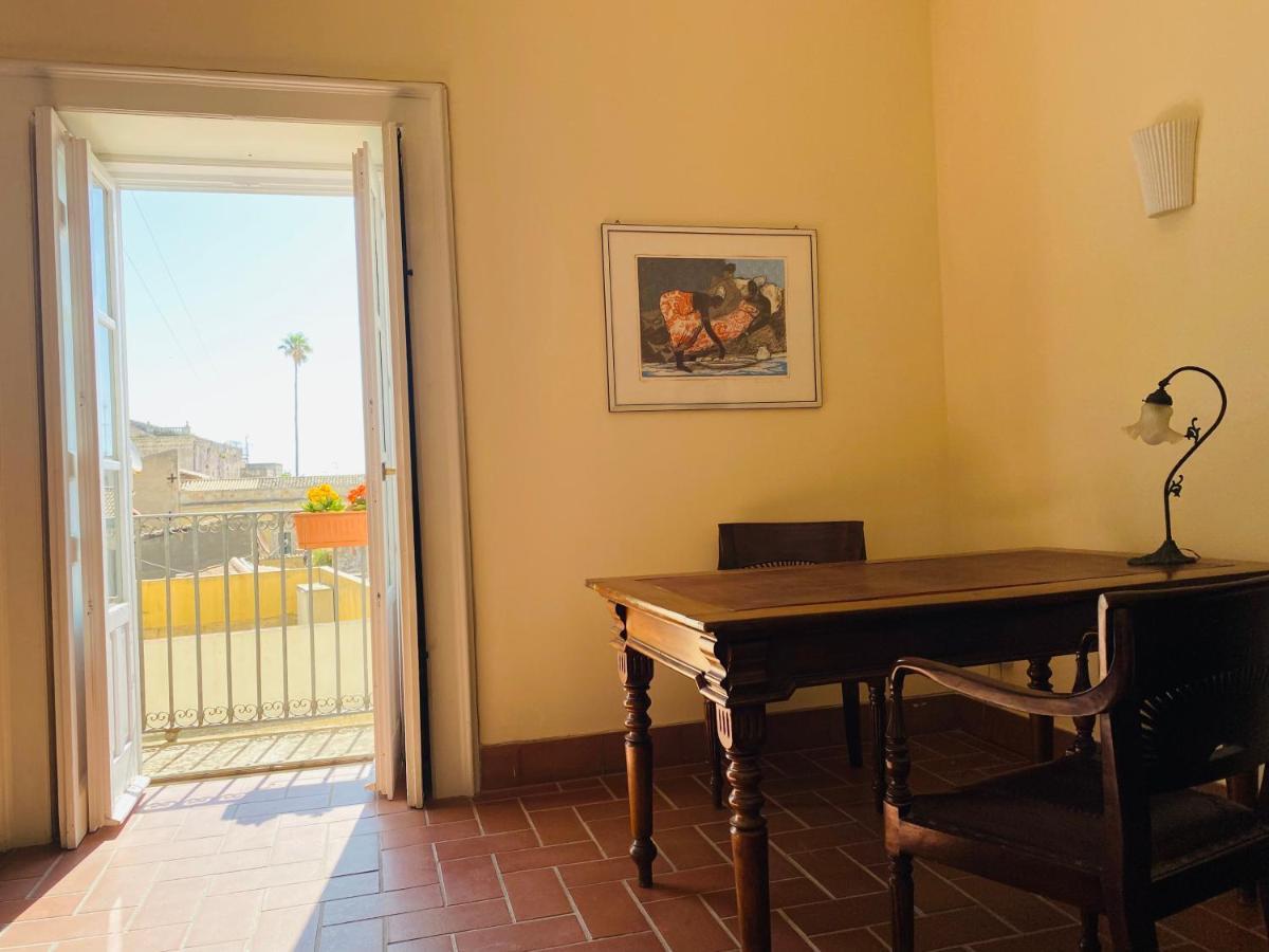 Elegante Appartamento In Palazzo Storico Ortigia Szirakúza Kültér fotó